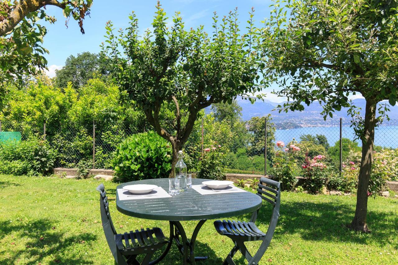 Casa Lilla - Lakeview Large Apartments With Garden Above Stresa Kültér fotó